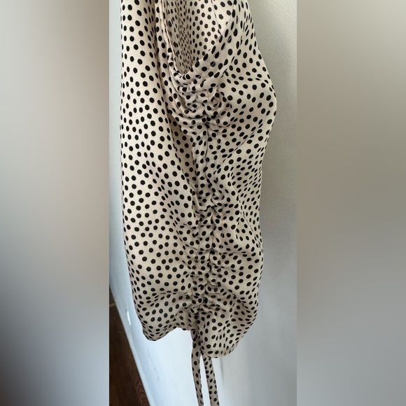 Zara beige polka dotted halter crop top with ruched drawstring detail - Picture 7 of 8